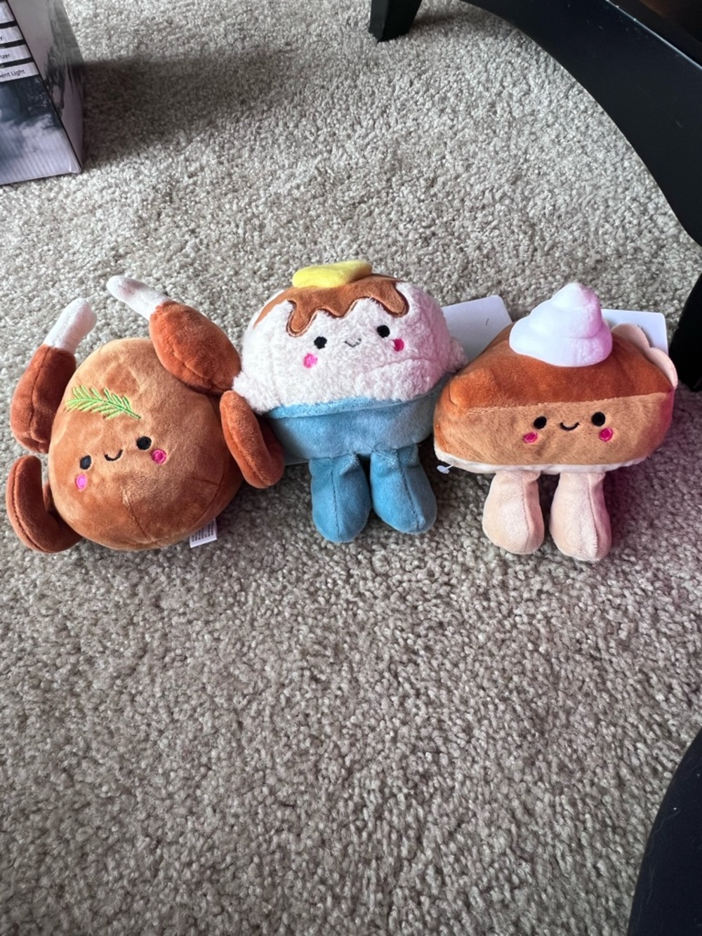 Hallmark Magnetic Plush